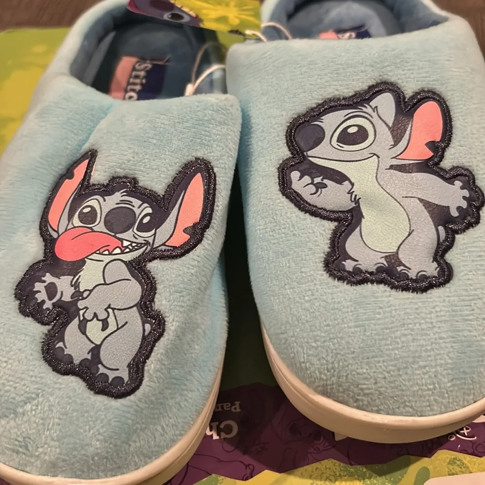 DISNEY Stitch Kids Slippers 11/12 NWT